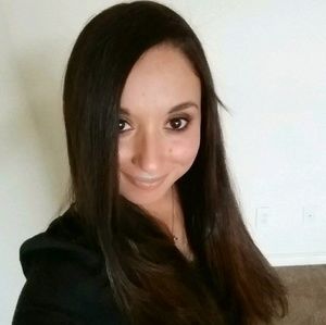 Meet your Posher, Esbeydi